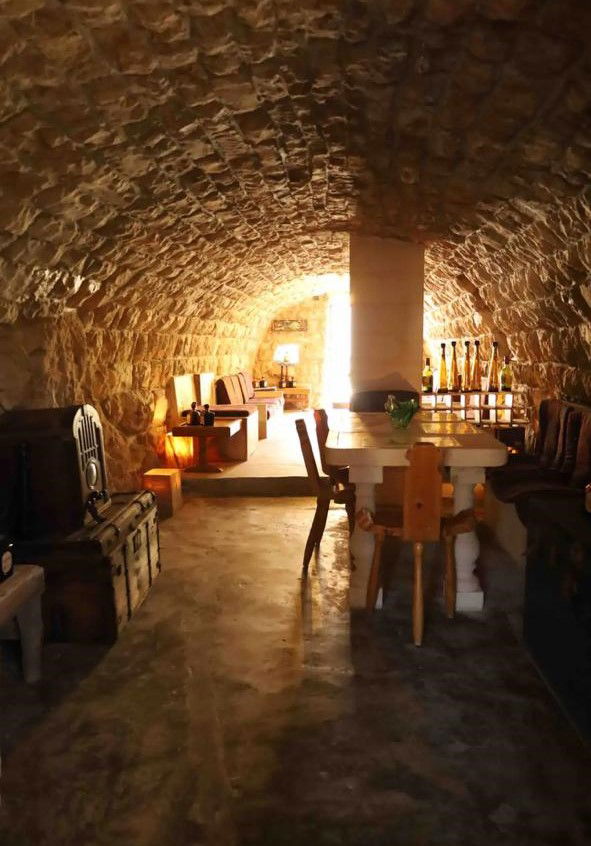 The Cave – Saqi Rechmaya, Jbeil