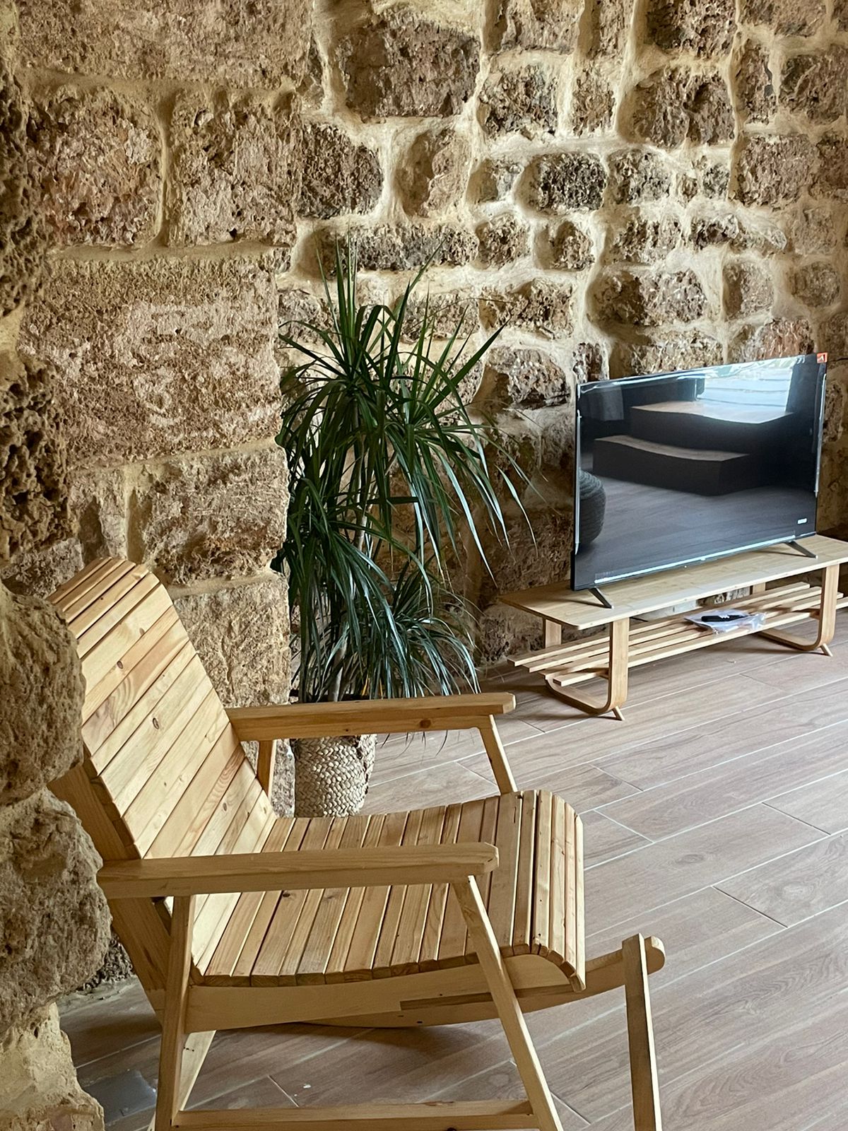 Bohemian Chalets – Jbeil