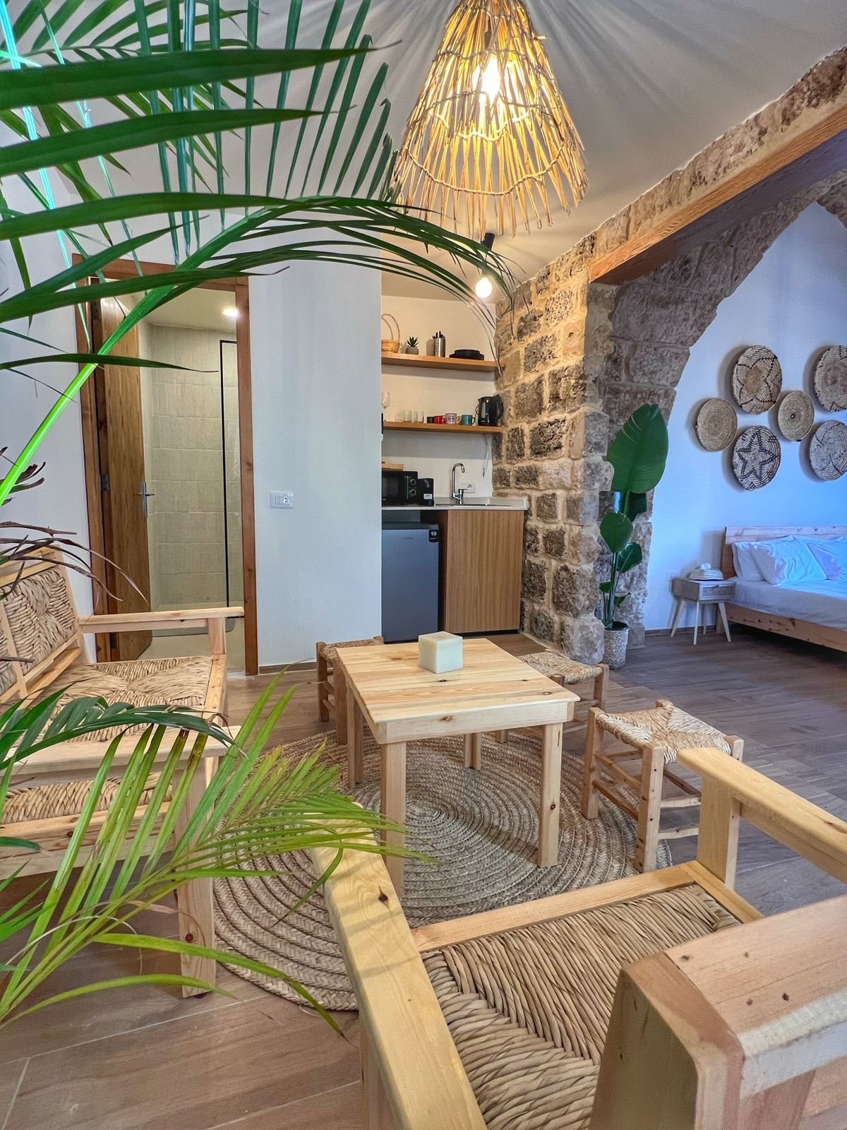 Aura Bohemian Chalet – Jbeil