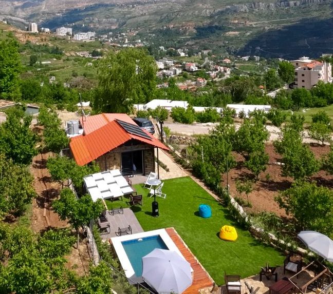 Chalet with Pool – Hrajel, Faraya