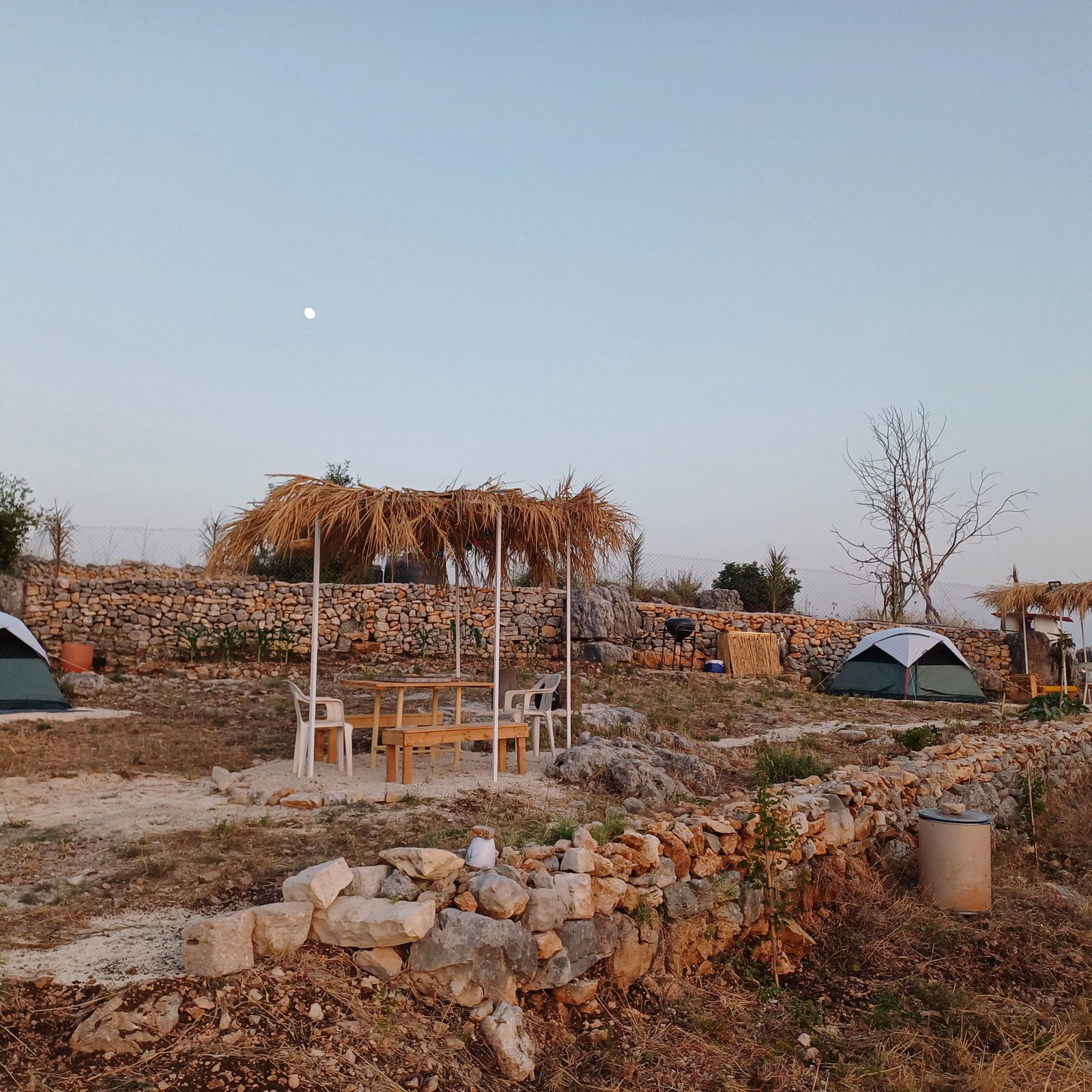 Tent for three people in a Campsite – Hsarat, Jbeil