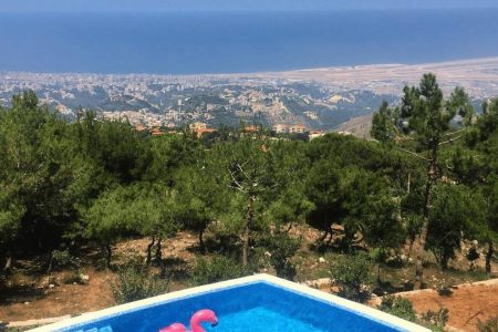 فيلا فخمة للحجز النهاري – كيفون