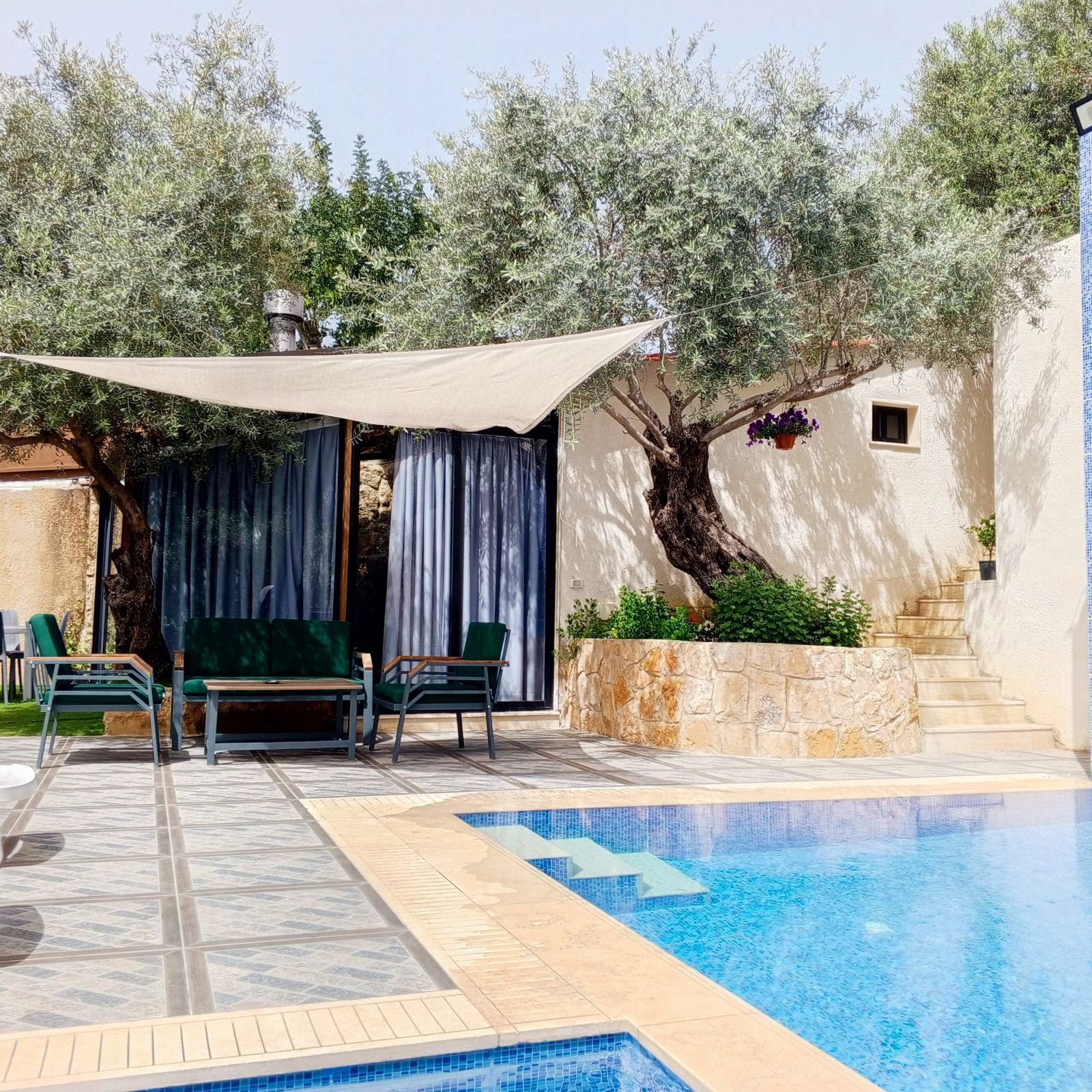 Chalet A with Waterfall Pool – Kfarmatta, Chouf