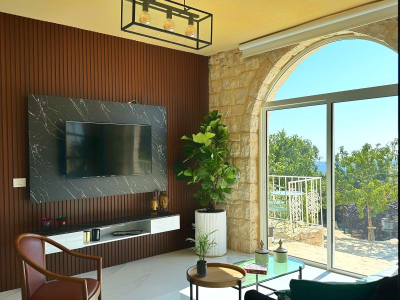 The Lotus Chalet – Abdelli, Batroun