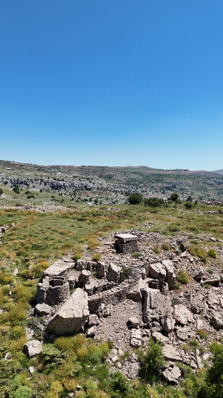Campsite – Majdel Tarshish, Matn