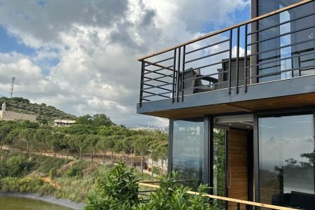Orchid Bungalow in a Resort – Deir Tamich, Matn