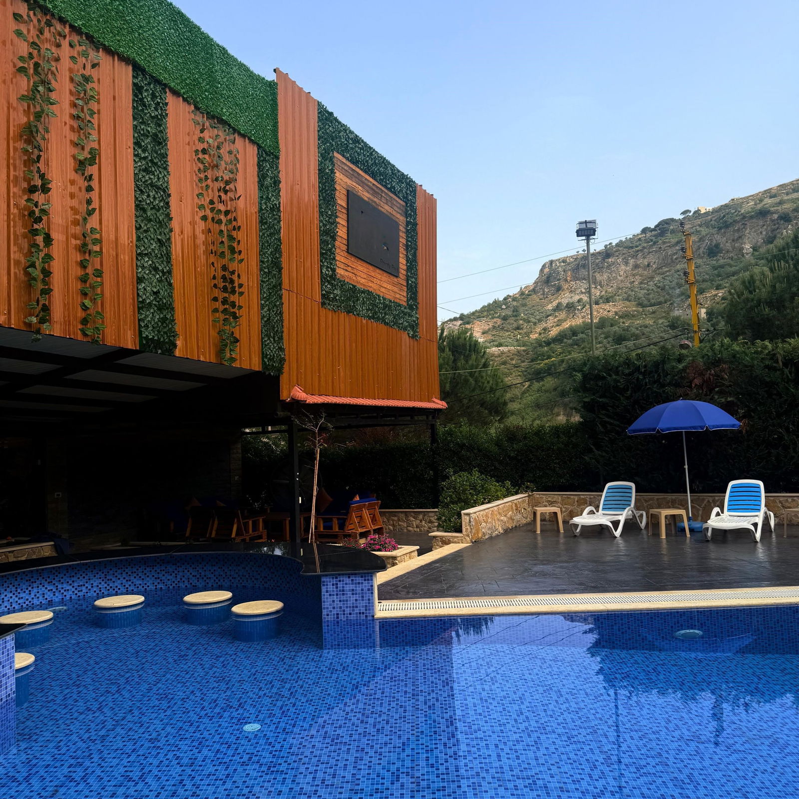 Private Pool – Ramliyeh, Aley