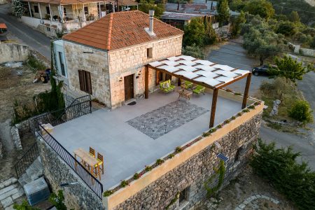 Authentic Guesthouse – Chabtine, Batroun