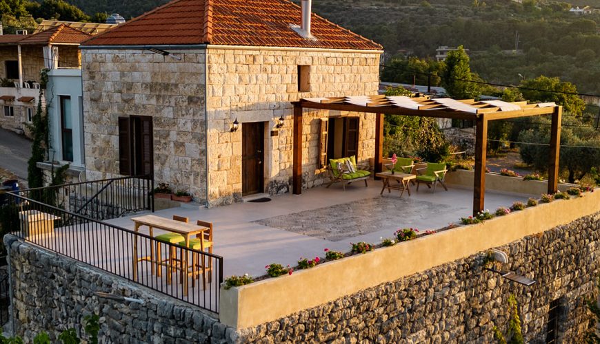 Authentic Guesthouse – Chabtine, Batroun