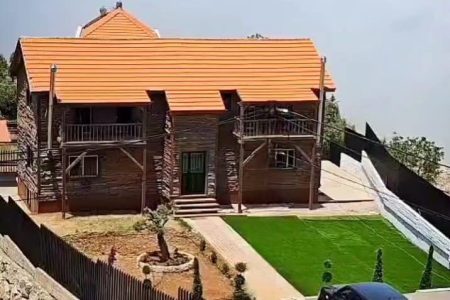 Wooden Bungalow One – Raachine, Keserwan