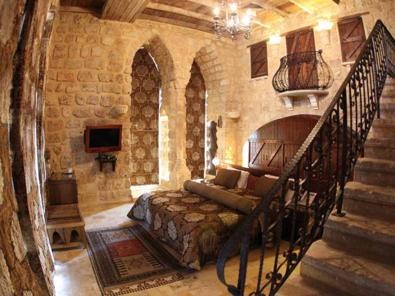 Royal Suite in a Traditional Village – Beirut