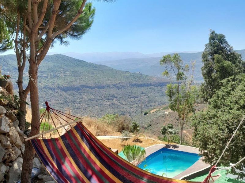 Chalet with Private Pool for 12 hours – Baisour, Aley