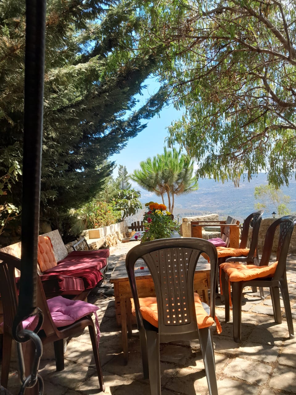 Chalet with Private Pool for 24 hours – Baisour, Aley