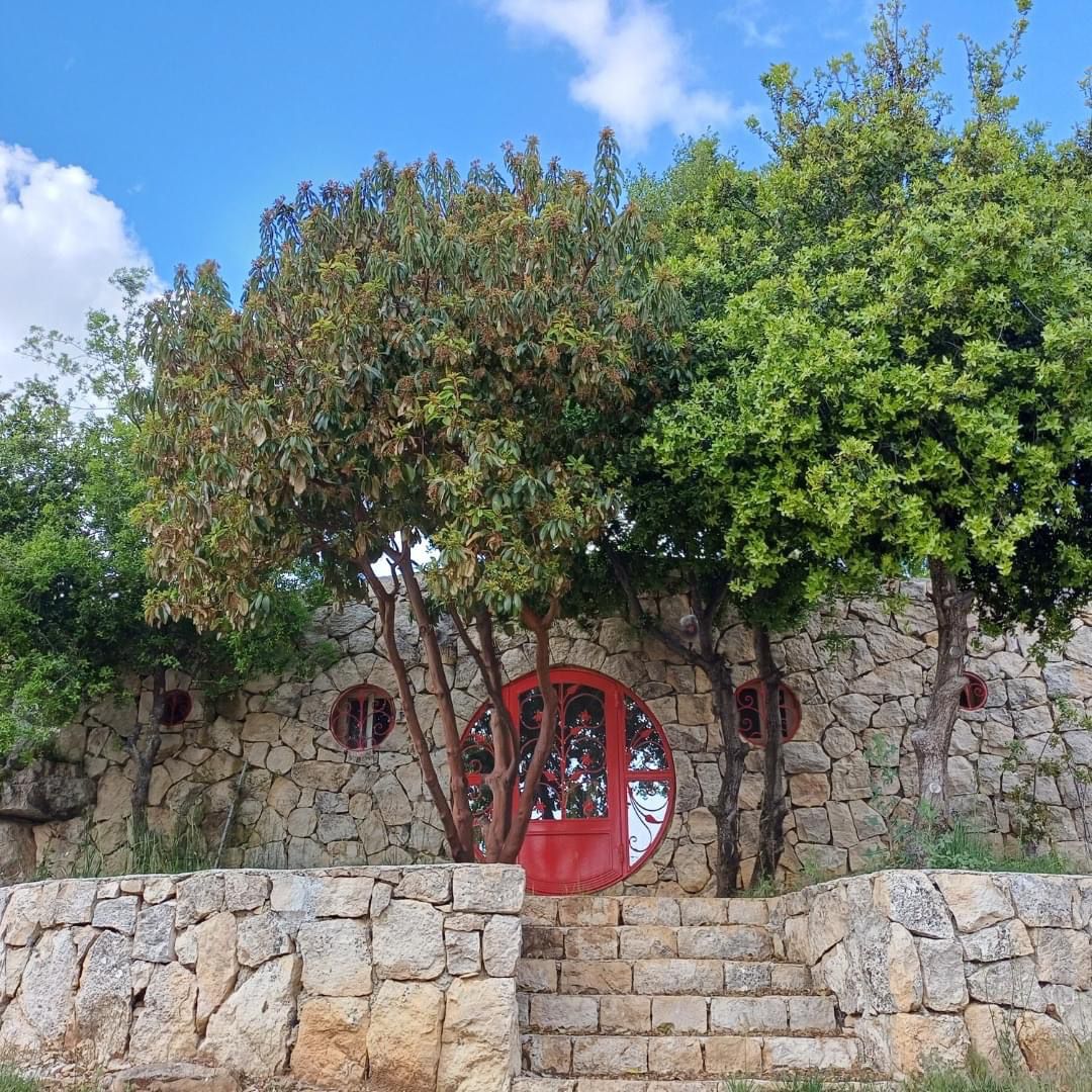 Romantic House in a Resort – Baadarane, El Chouf