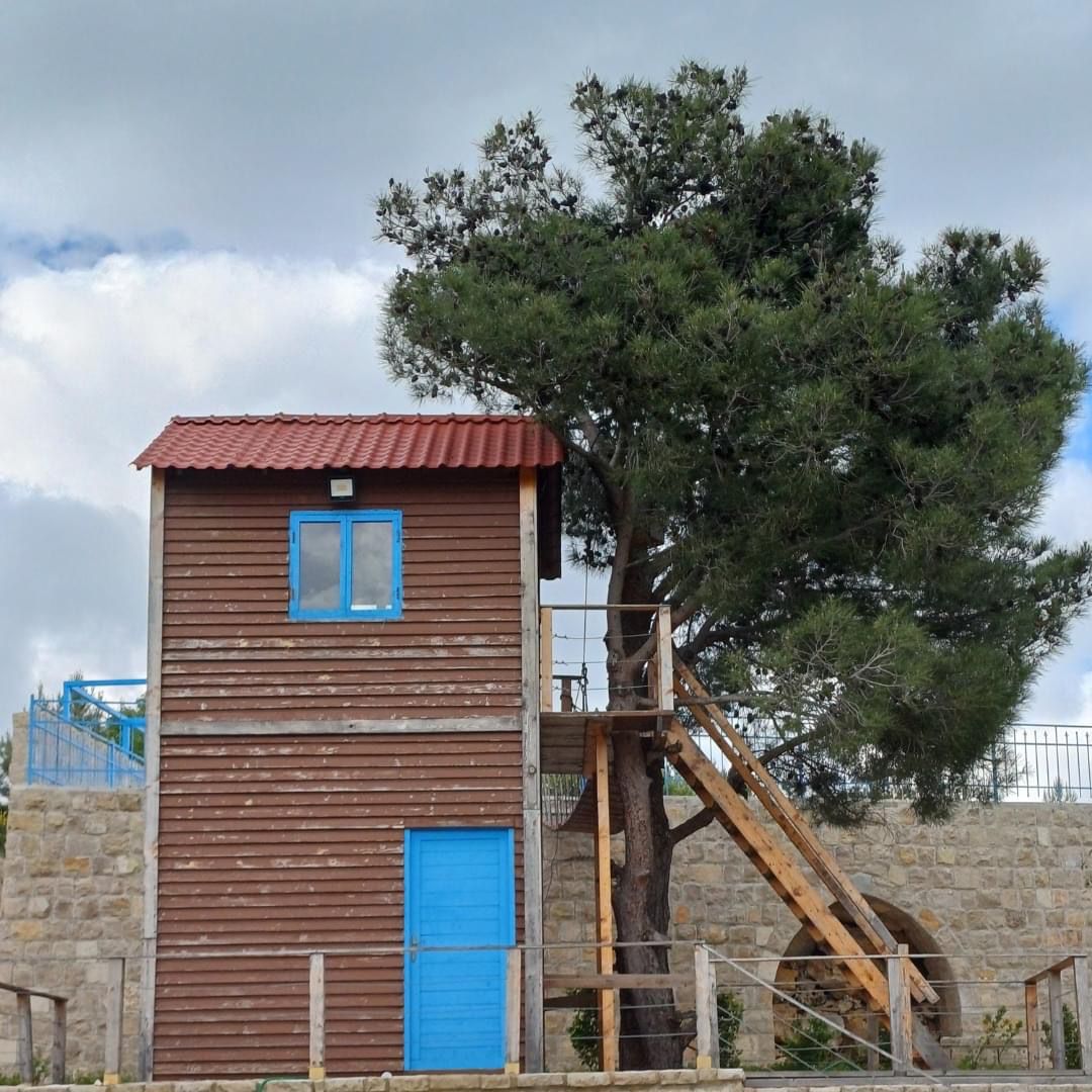 Tree House in a Resort – Baadarane, El Chouf