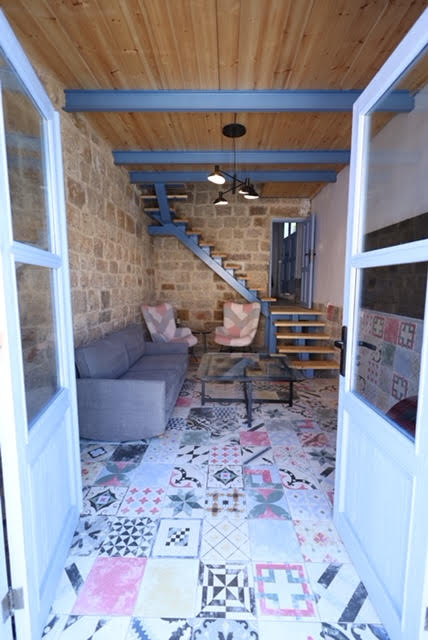 Two Guesthouses – Midan, Ehden