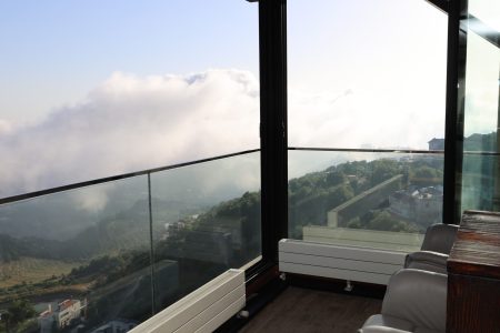 Modern Chalet with Terrace for 8 People – Annaya, Jbeil