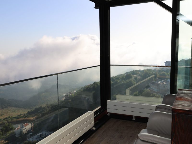 Modern Chalet with Terrace for 8 People – Annaya, Jbeil