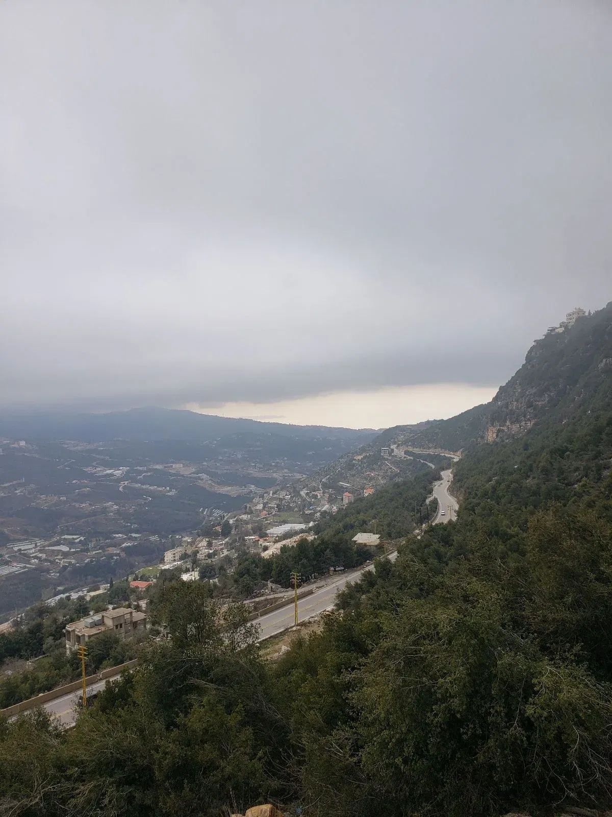 Scenic Drive from Ehmej to Laqlouq