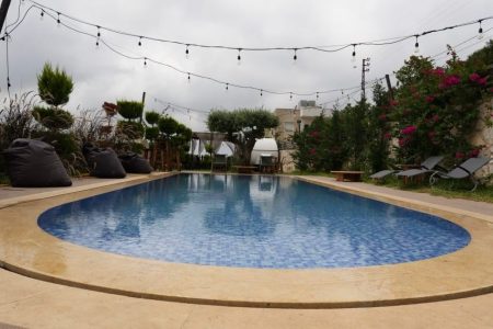 Big Chalet with Pool – Chamat, Jbeil