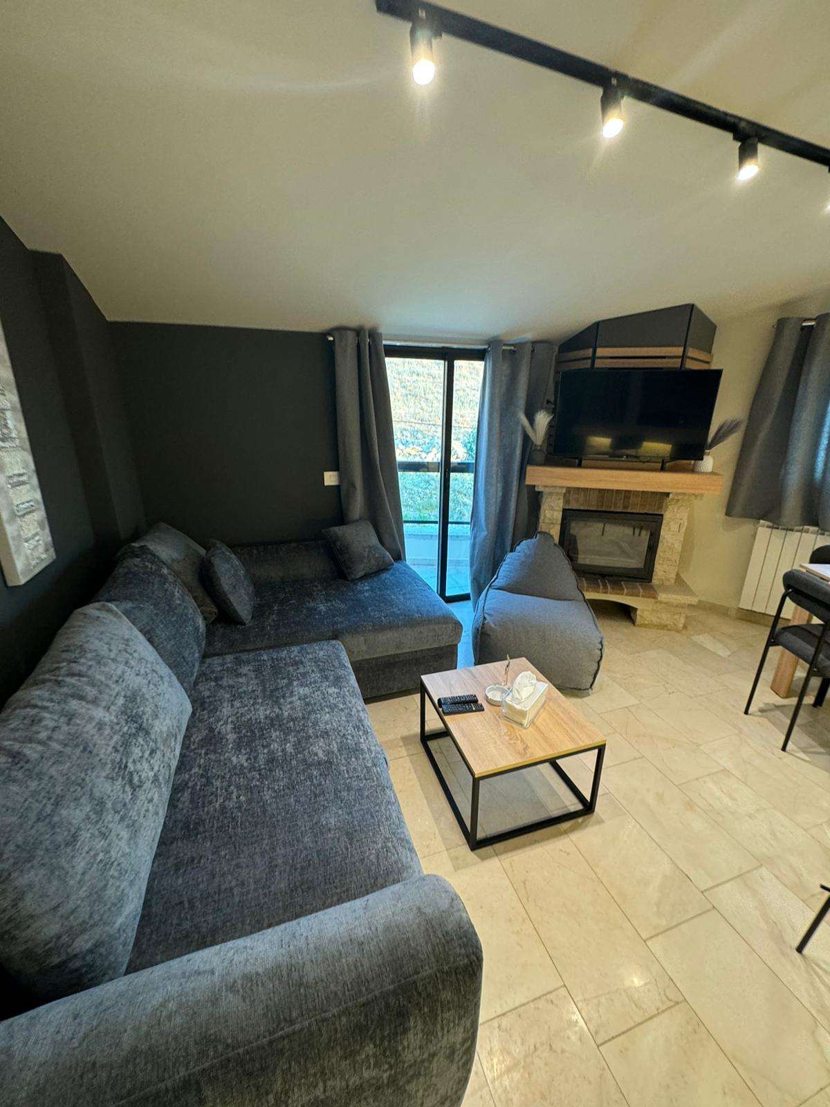 Apartment 302 – Faraya