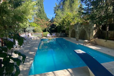 Private Pool for Day Rental – Semqannieh, Chouf