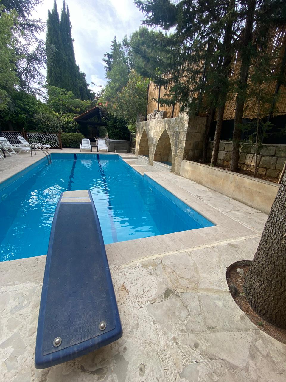 Private Pool – Semqannieh, Chouf