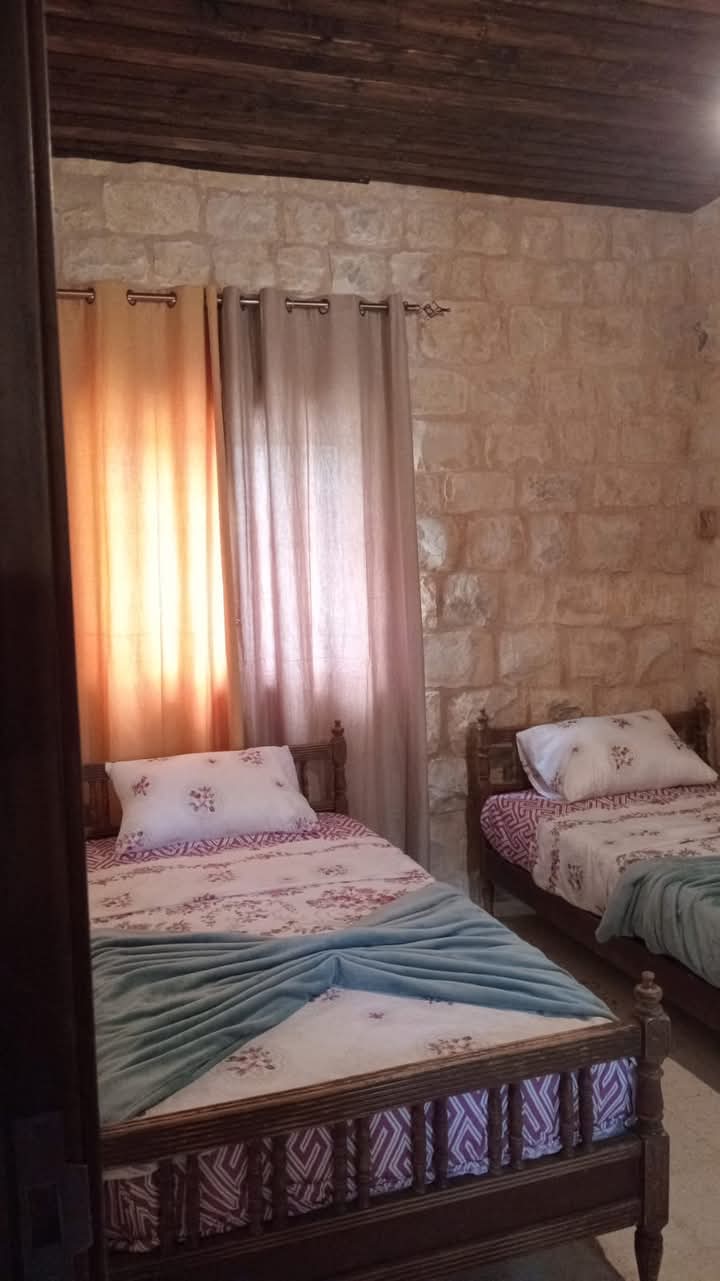 House with Pool – Bejdarfel, Batroun