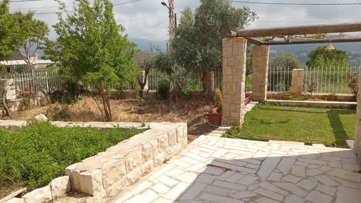 House with Pool – Bejdarfel, Batroun