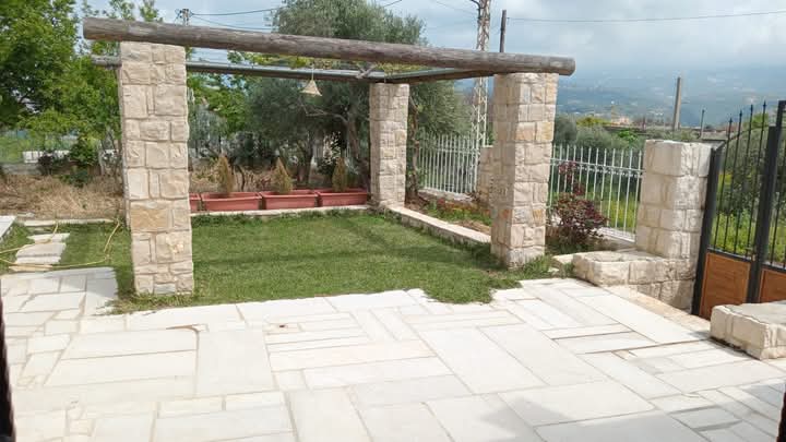 House with Pool – Bejdarfel, Batroun