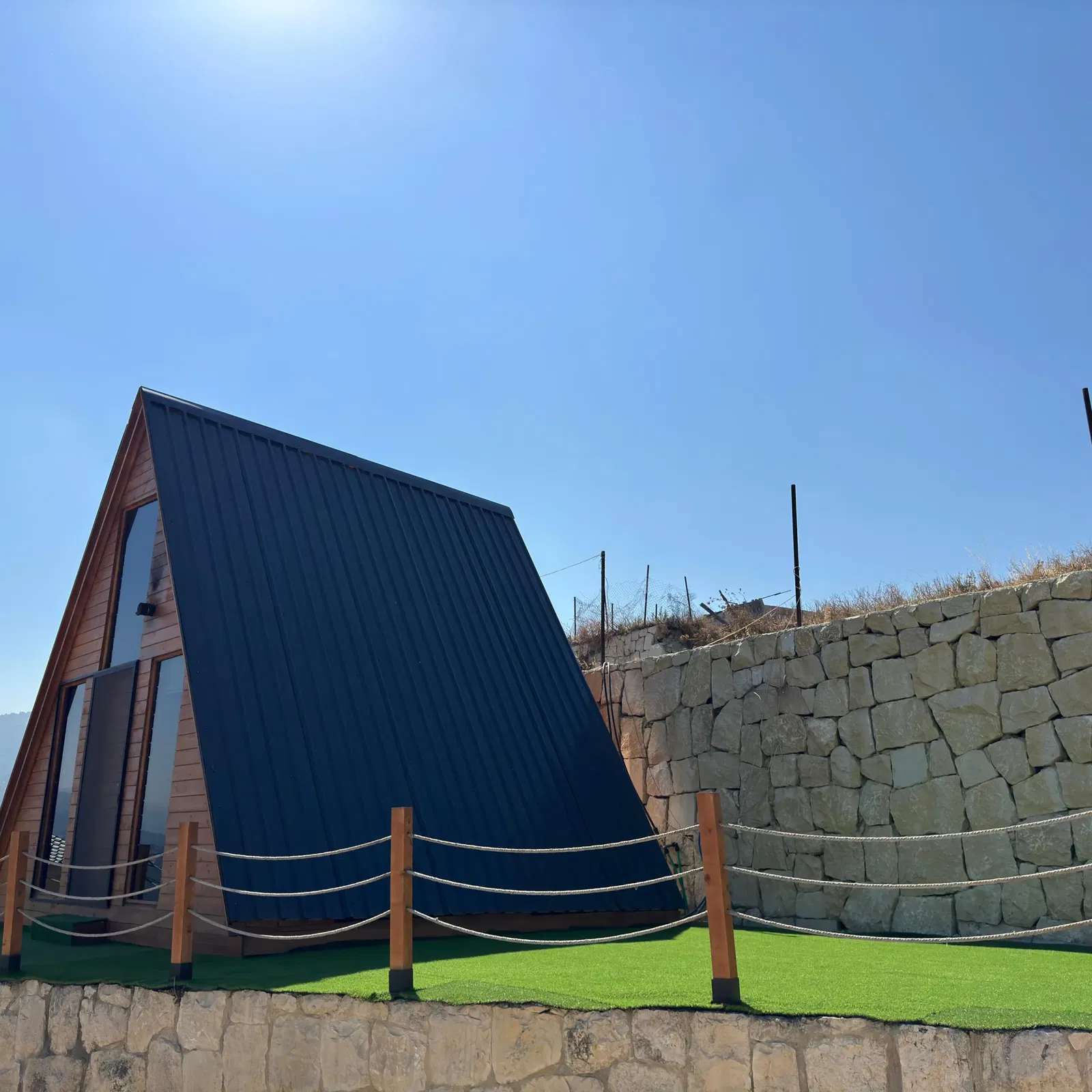 Ava A Shaped Cabin- Metrit, Koura