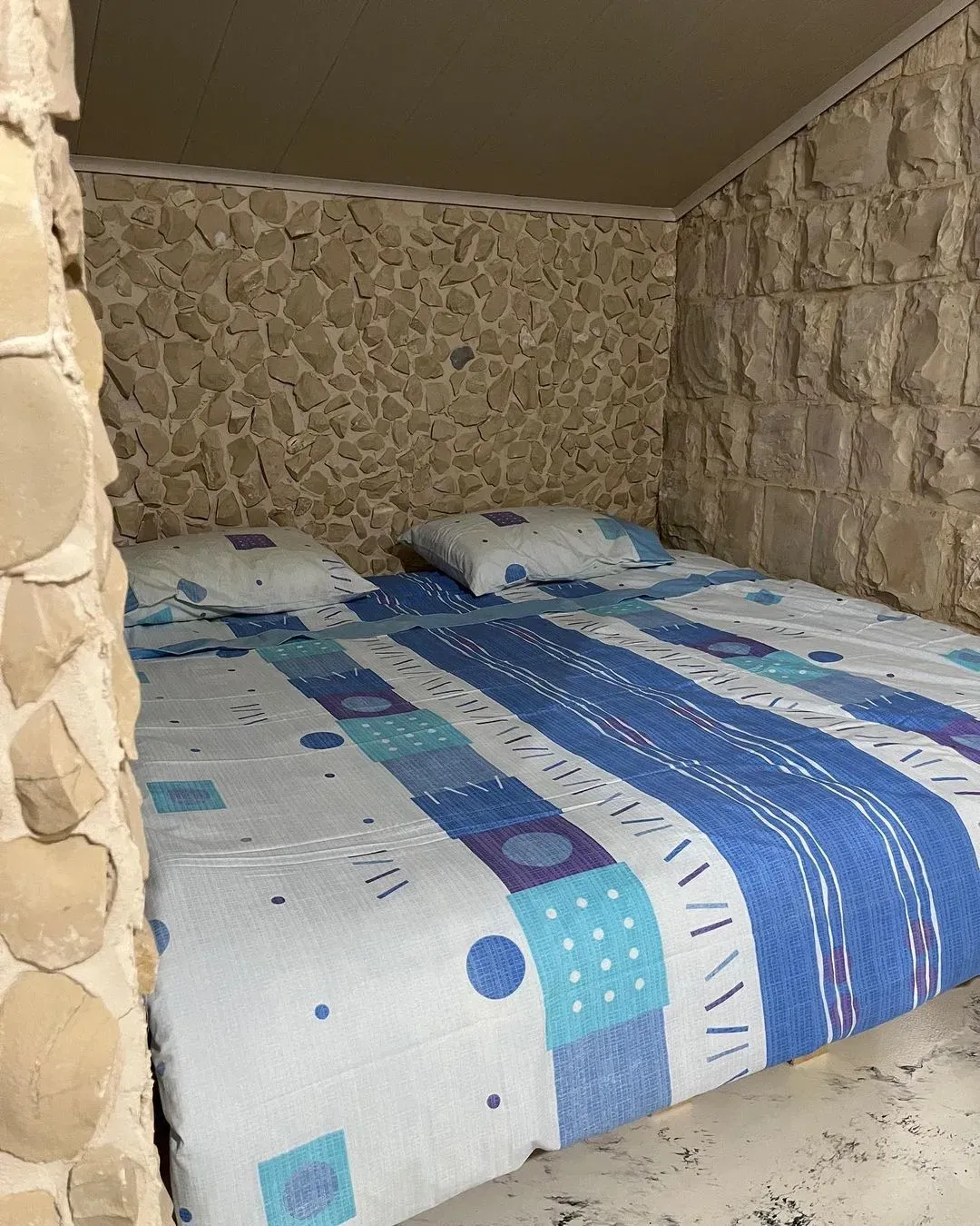 Cozy Stone Cabin – Metrit, Koura