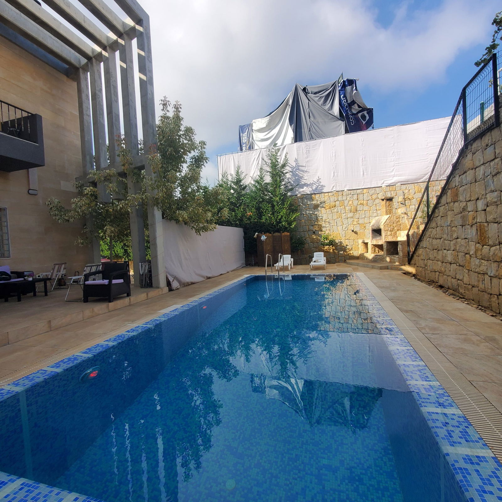 Villa with Private Pool – Mansouriet Bhamdoun