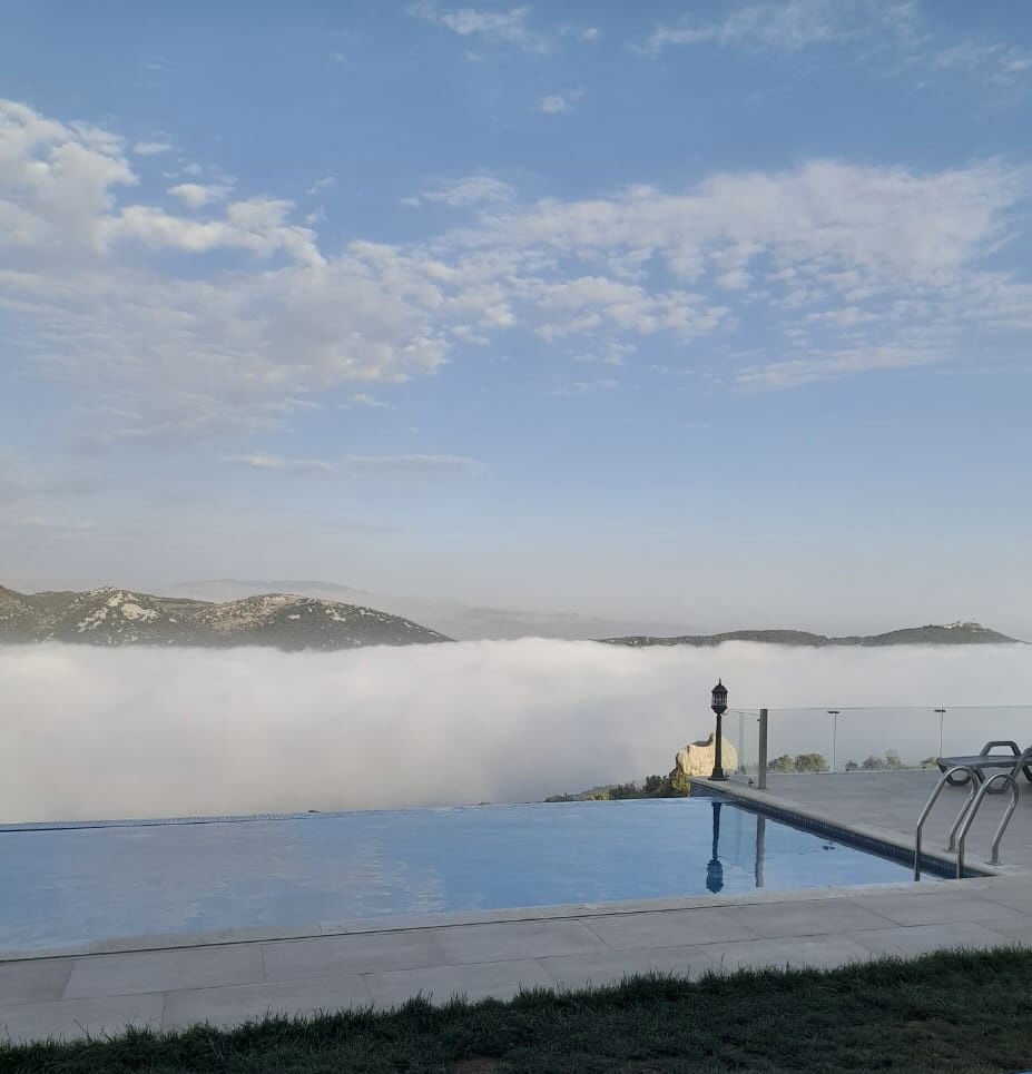 Chalet with Private Pool – Louaizeh, Jezzine