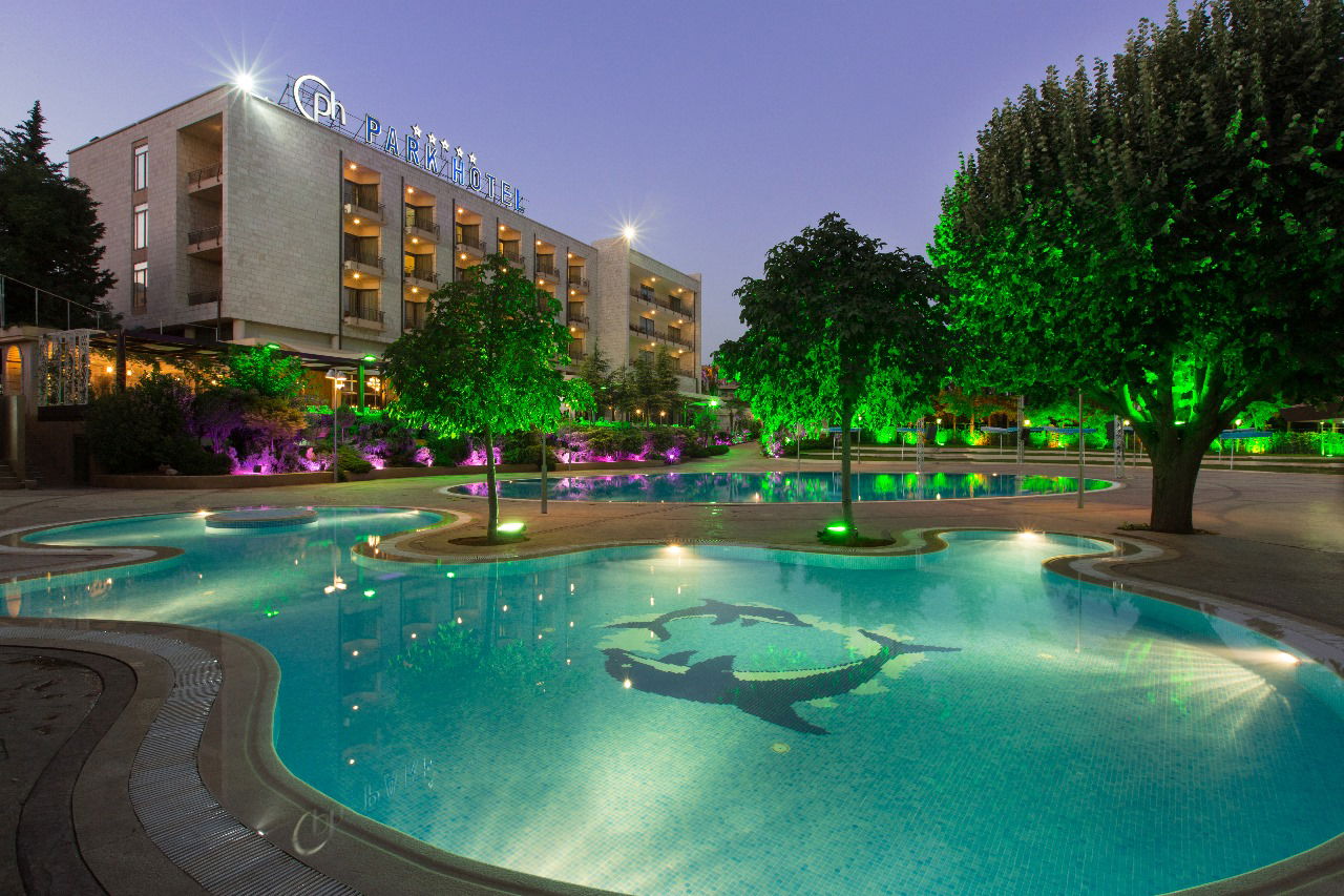 Al Camelia Suite in a Hotel – Chtaura, Beqaa