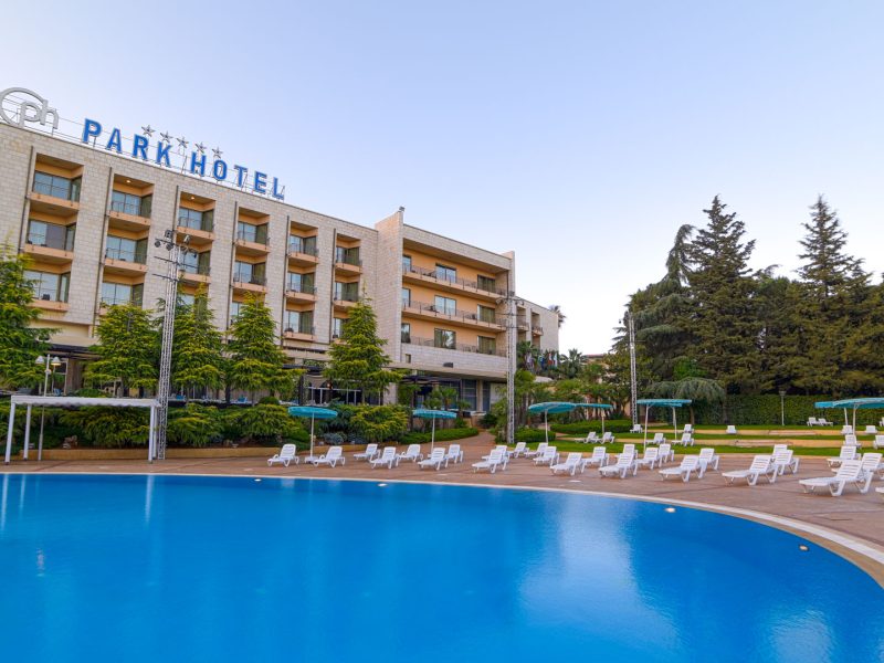 Al Yasma Suite in a Hotel – Chtaura, Beqaa