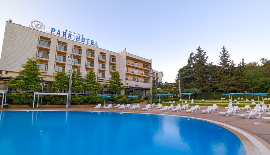 Al Yasma Suite in a Hotel – Chtaura, Beqaa