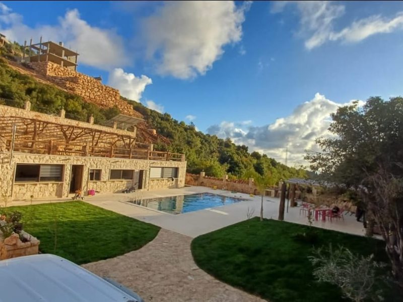 Chalet with Pool (10 Hours- Night time) – Anan, Jezzine