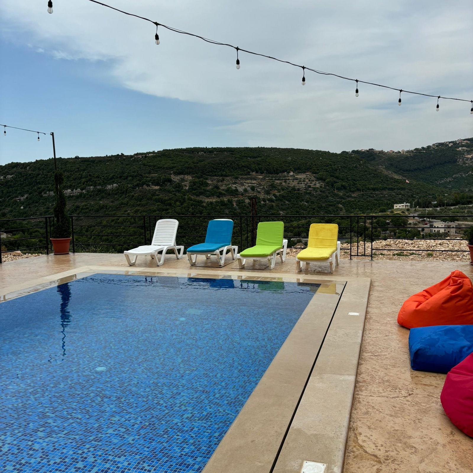 Wooden Chalet with Pool – Chabtine, Batroun