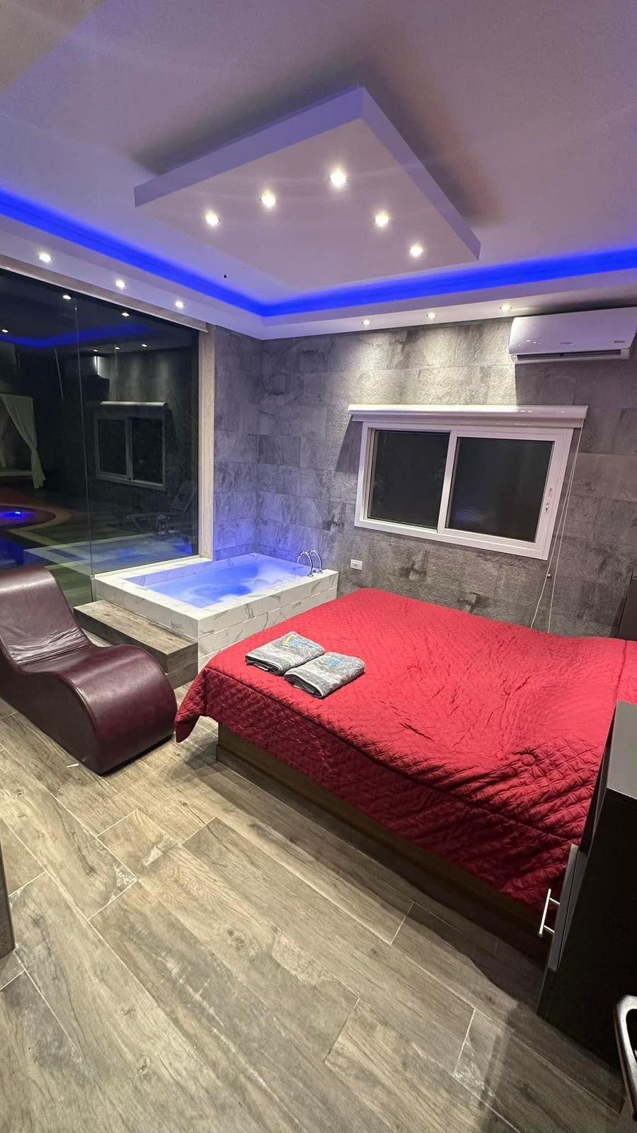 Chalets with Private Pool – Ebba, Nabatieh