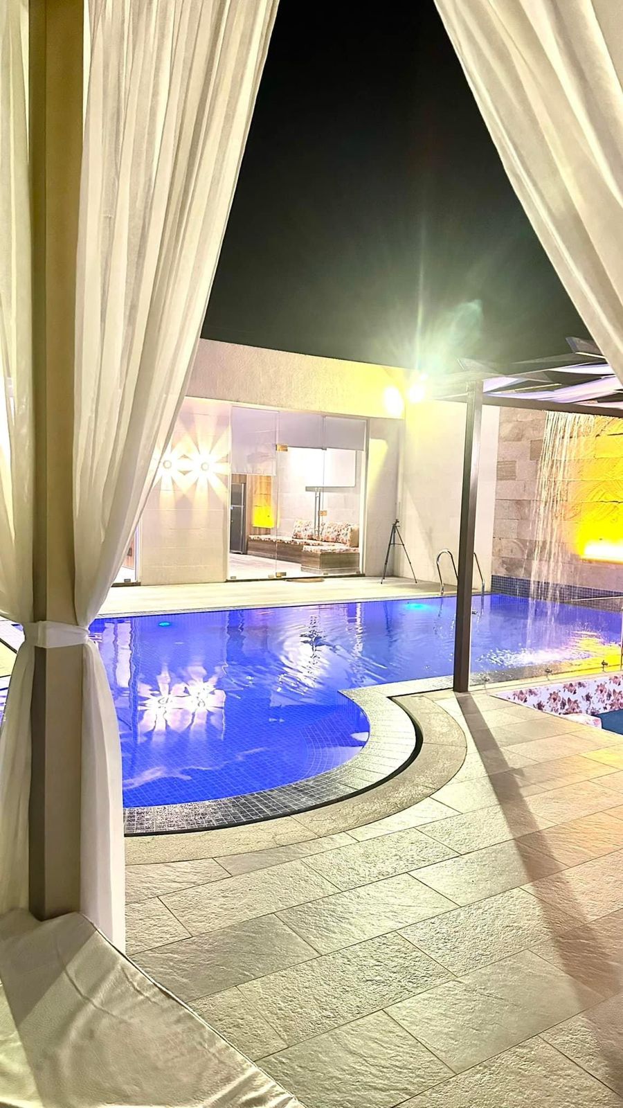 Chalets with Private Pool – Ebba, Nabatieh