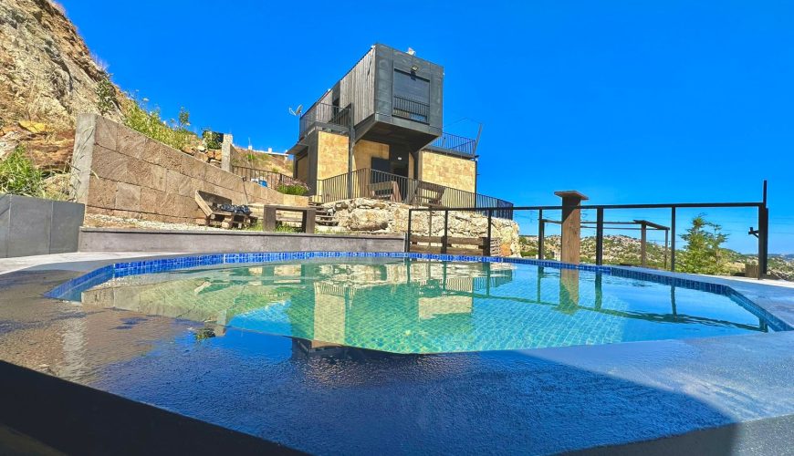 Bungalow with Pool – Qehmez, Jabal Moussa