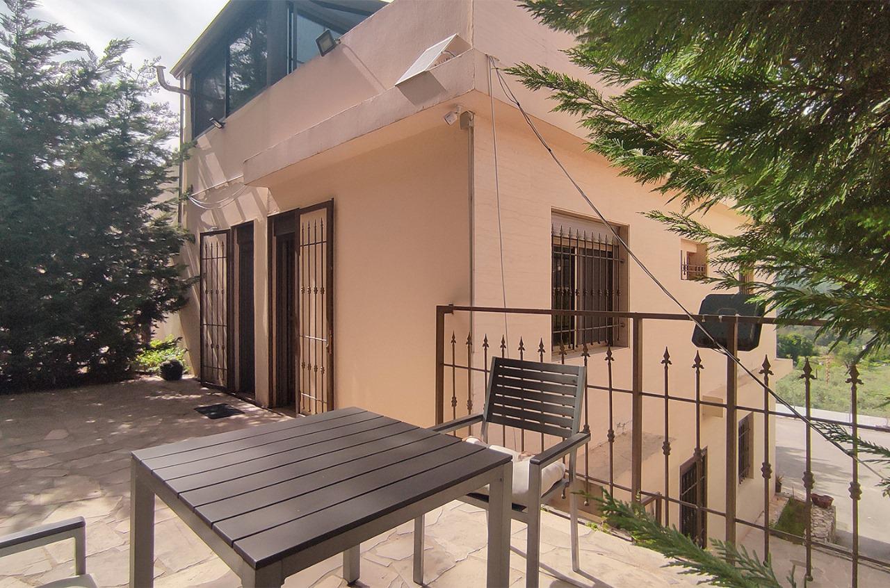 House – Zebdine, Jbeil