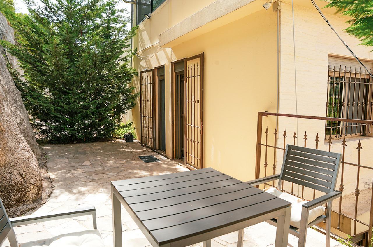 House – Zebdine, Jbeil