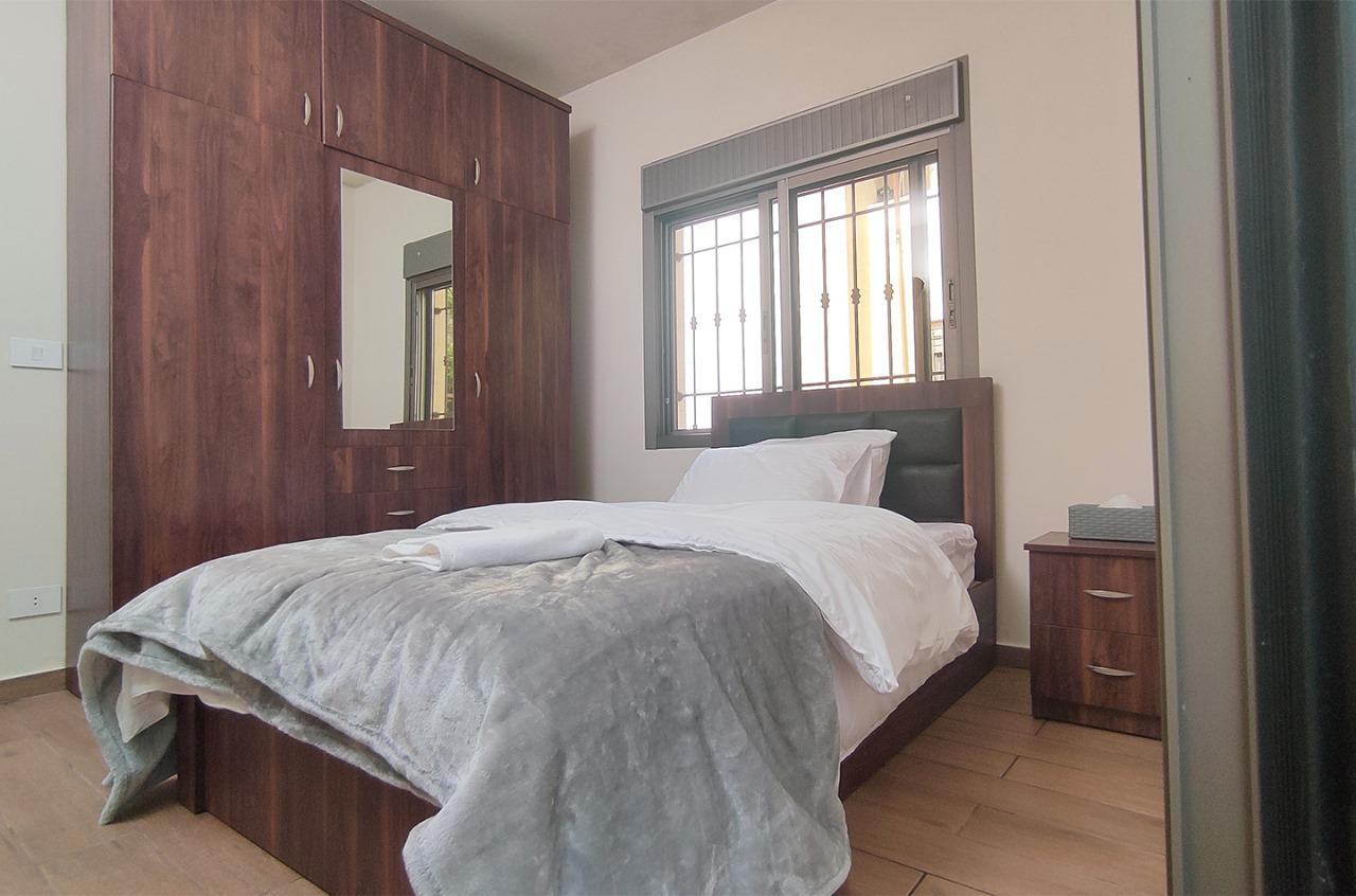 House – Zebdine, Jbeil