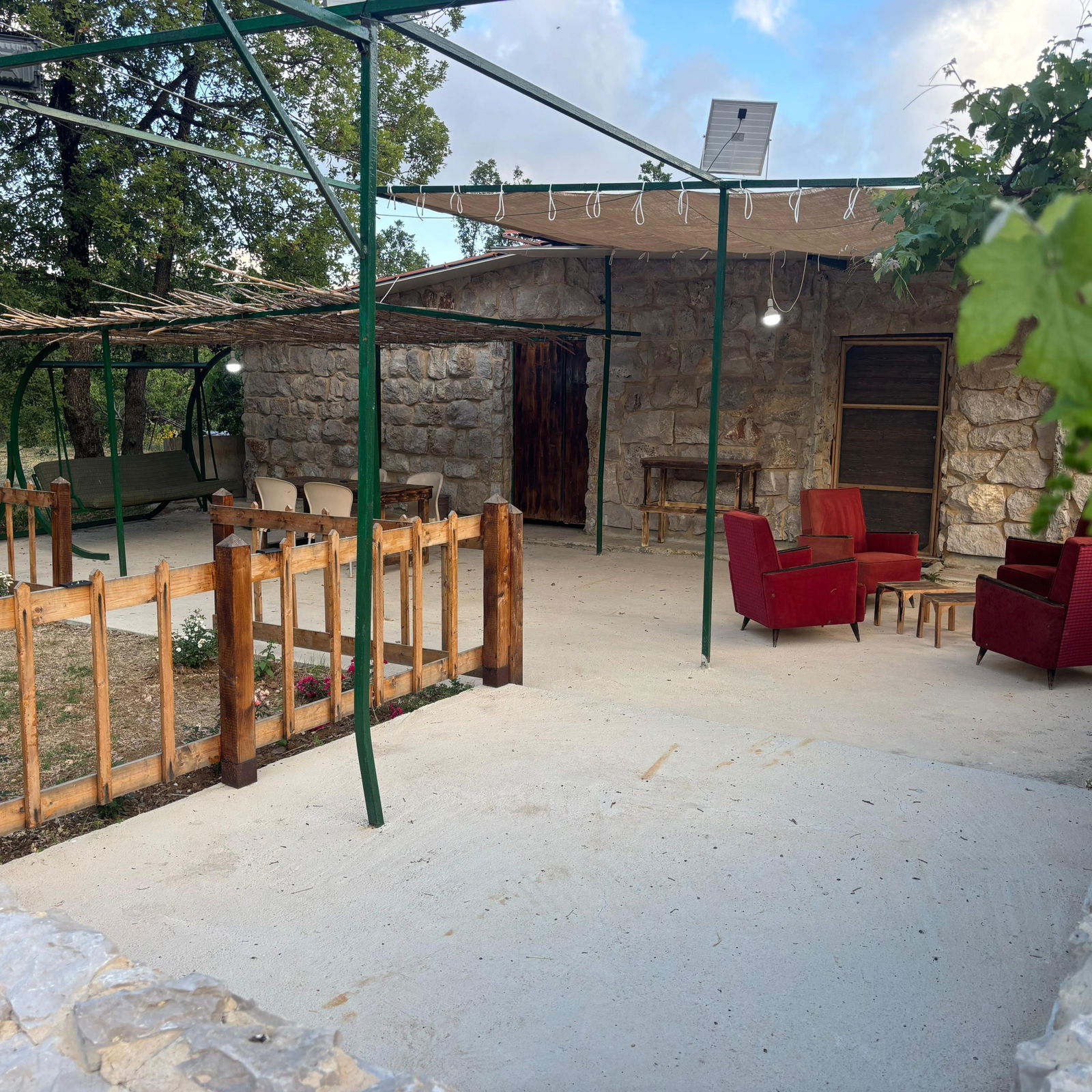 Stone House –Beqaatet Achqout, Keserwan