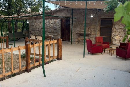 Stone House – Beqaatet Achqout, Keserwan