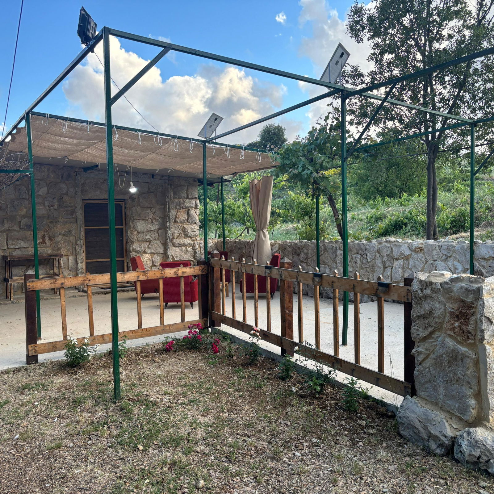 Stone House –Beqaatet Achqout, Keserwan