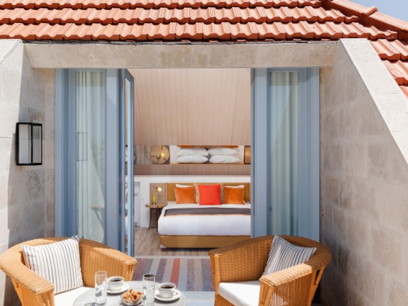 Les Toit de Mechmech 2 Room in an Authentic Guesthouse – Mechmech, Jbeil