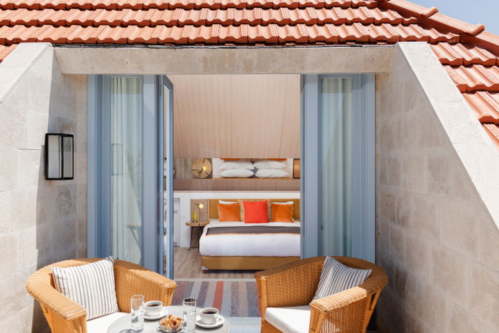 Les Toit de Mechmech 2 Room in an Authentic Guesthouse – Mechmech, Jbeil